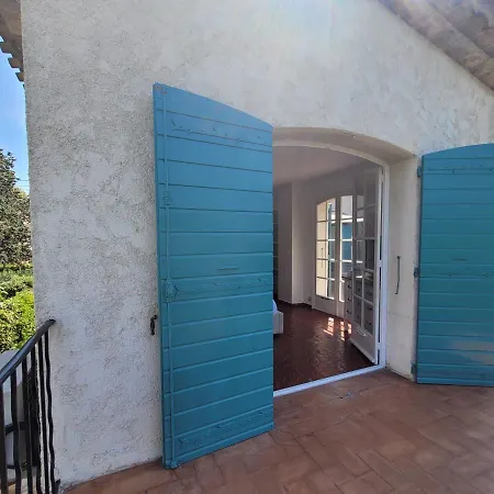 Les Oliviers Villa *